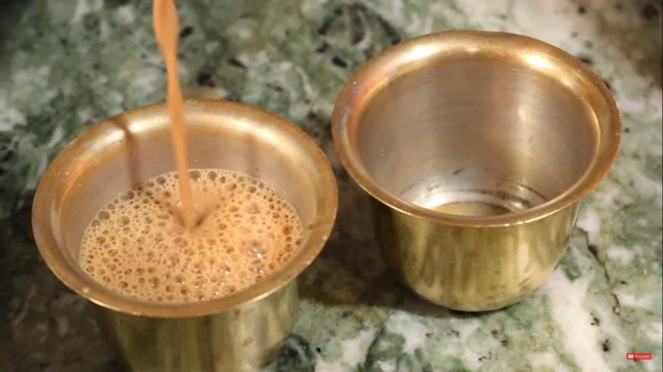 बिलकुल न फाटणारा रुचियाना गुळाचा चहा | Gulacha Chaha